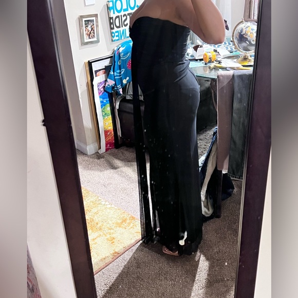 Cache Strapless Gown - Picture 2 of 2